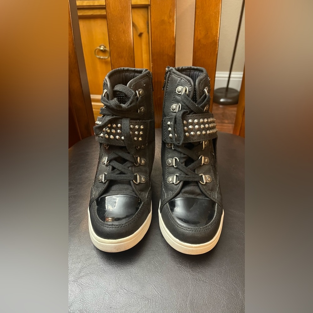 Woman Aldo High top shoes